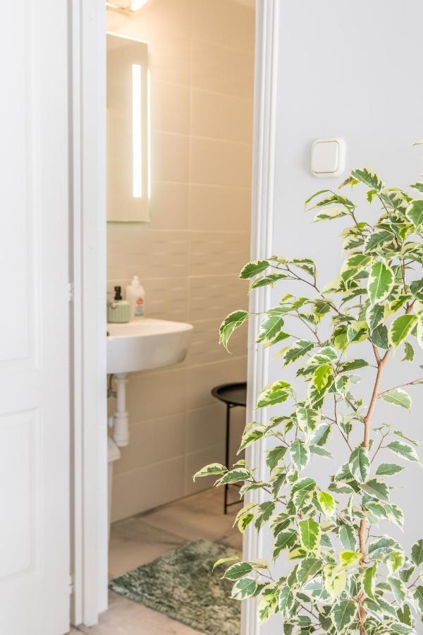 Balatonalmádi Villa 21 Boutique Rooms المظهر الخارجي الصورة
