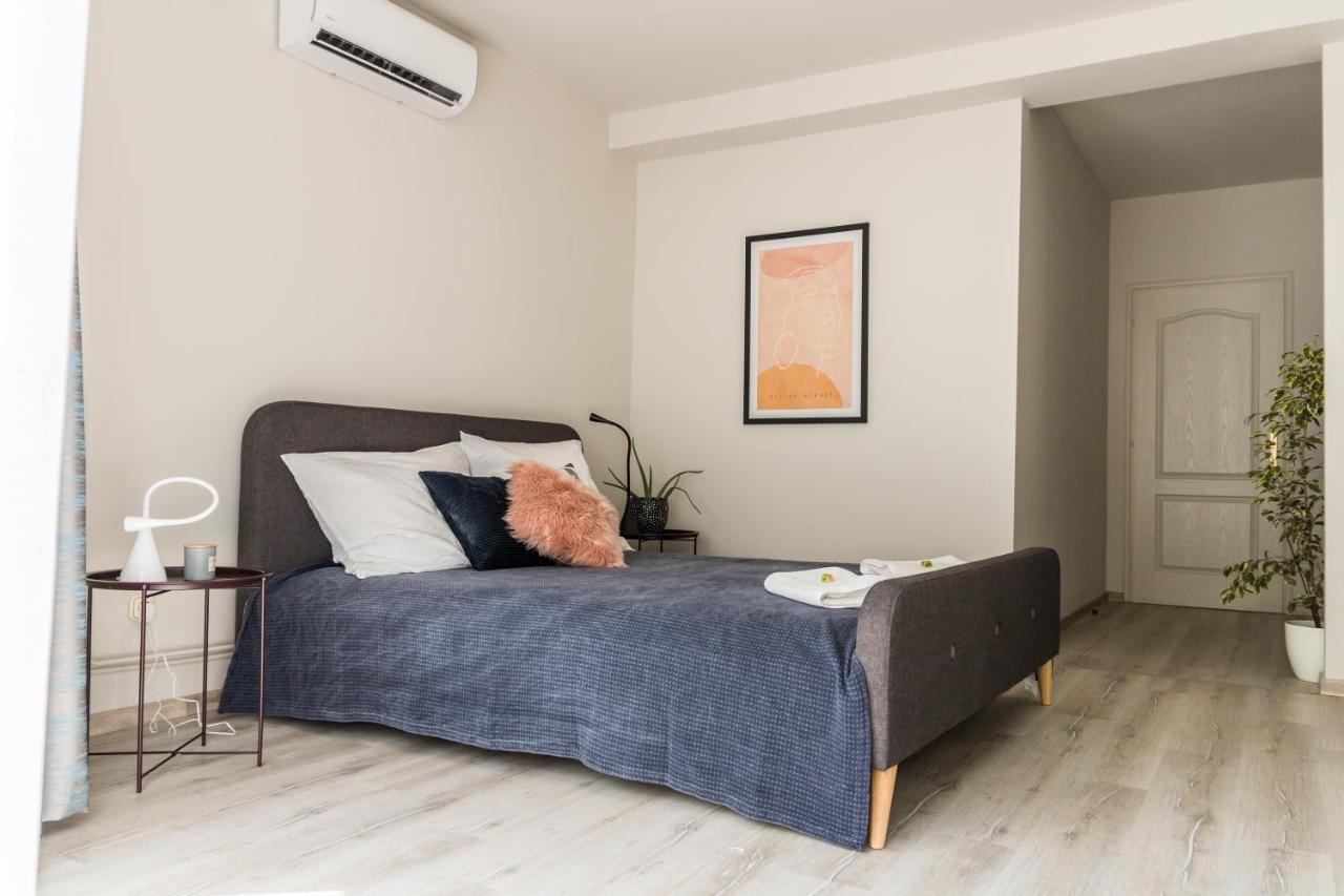 Balatonalmádi Villa 21 Boutique Rooms المظهر الخارجي الصورة
