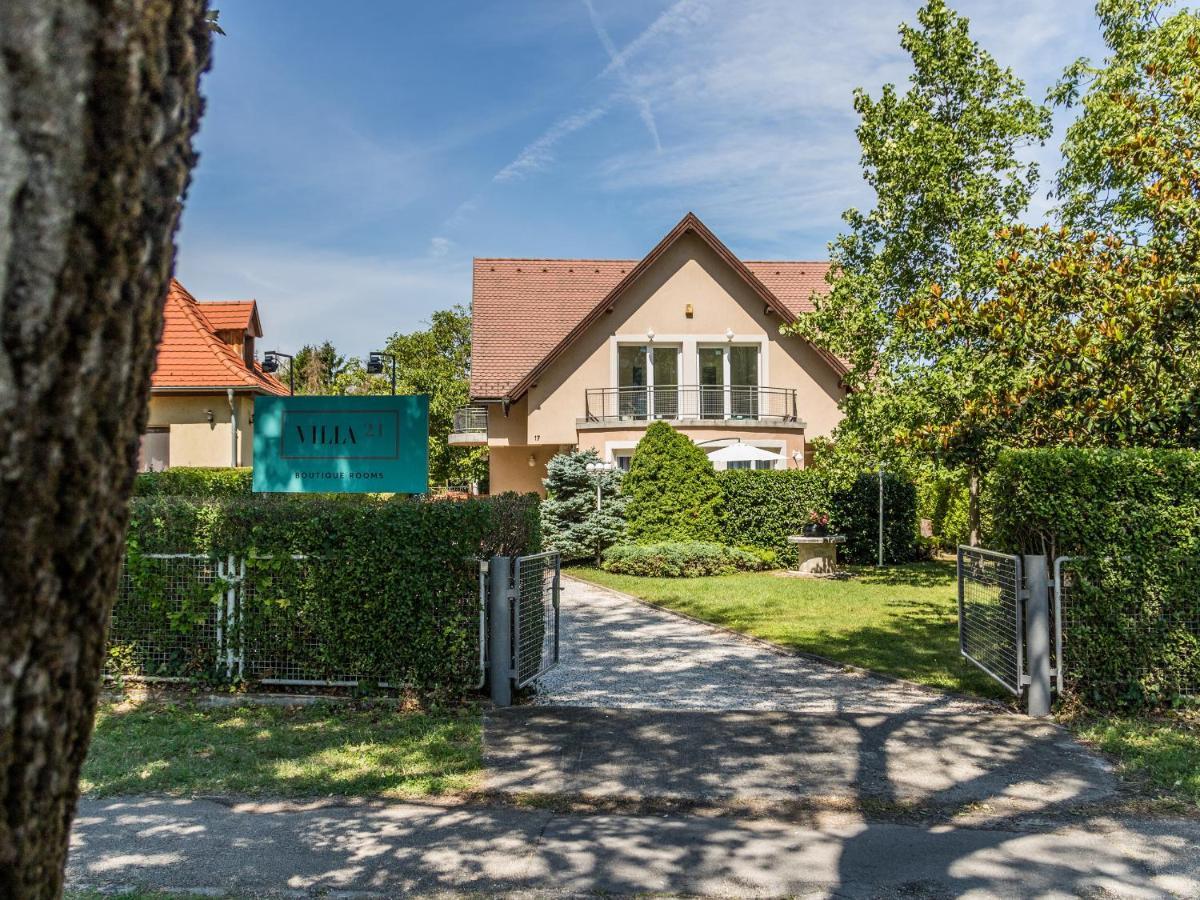 Balatonalmádi Villa 21 Boutique Rooms المظهر الخارجي الصورة