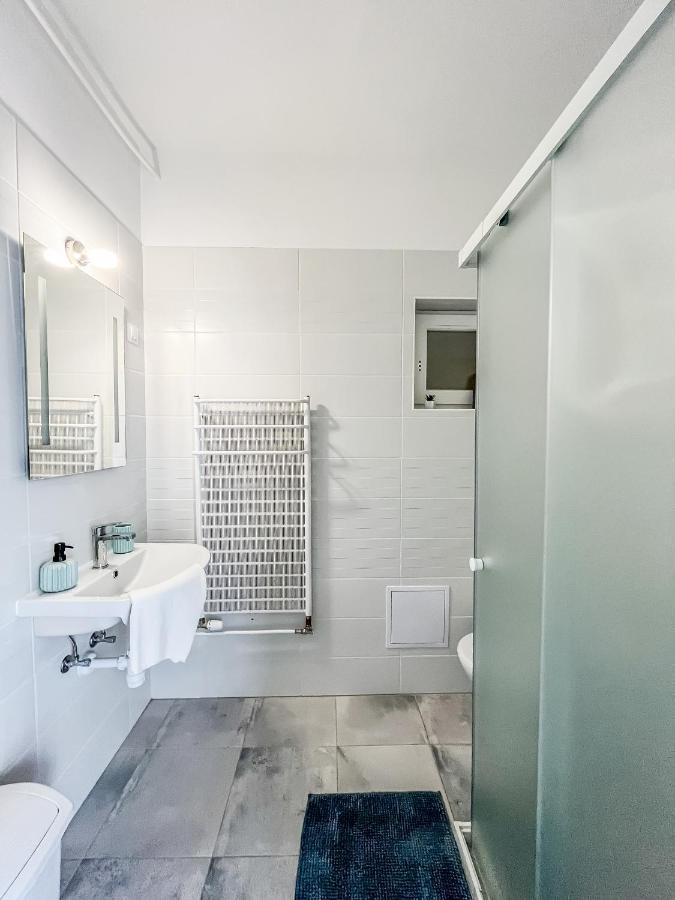 Balatonalmádi Villa 21 Boutique Rooms المظهر الخارجي الصورة