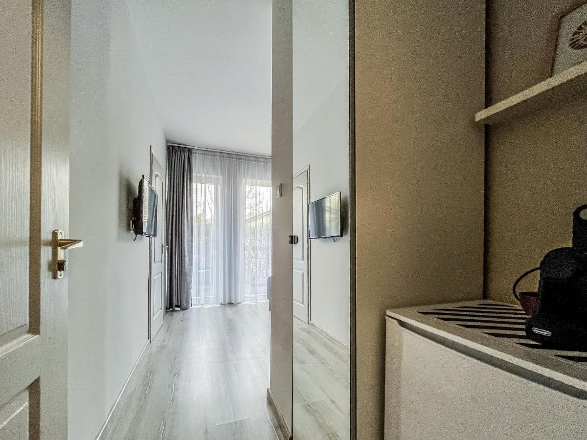 Balatonalmádi Villa 21 Boutique Rooms المظهر الخارجي الصورة